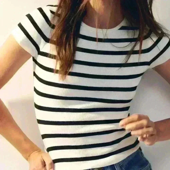 H&M Striped Button Detail Sweater - Picture 3 of 8